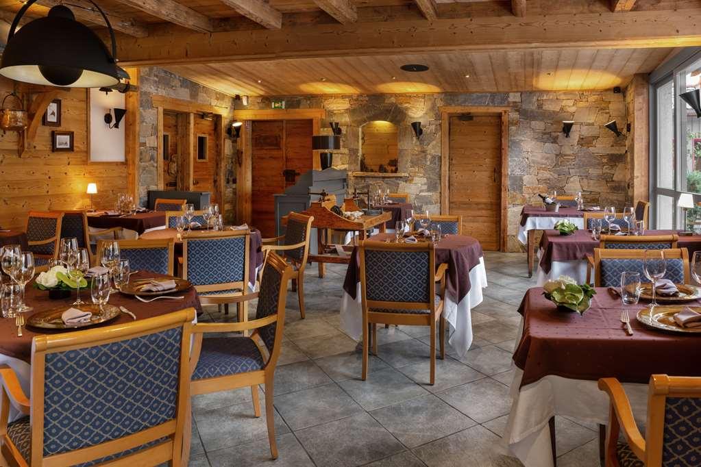 Brit Hotel Florimont Saint-Ferréol Restaurant foto