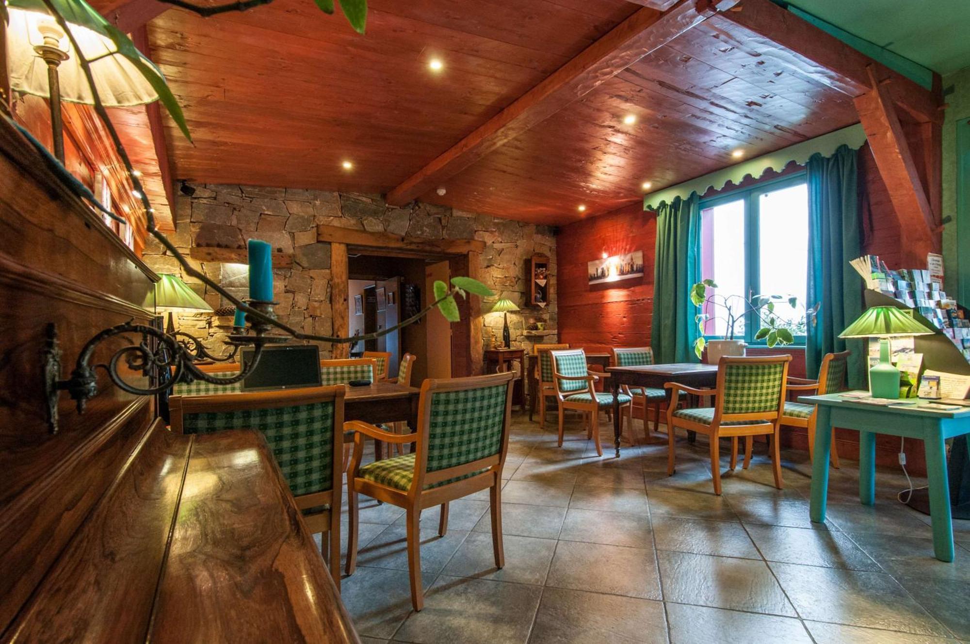 Brit Hotel Florimont Saint-Ferréol Buitenkant foto