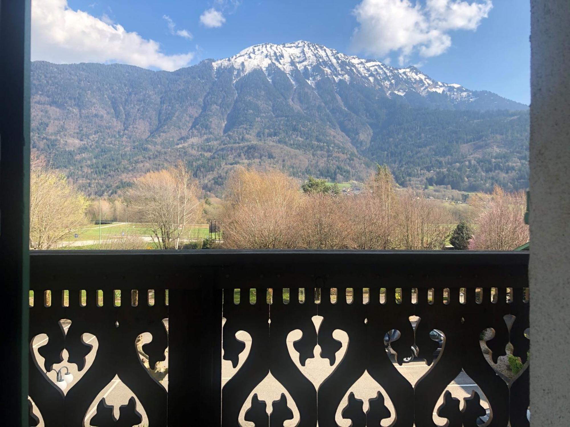 Brit Hotel Florimont Saint-Ferréol Buitenkant foto